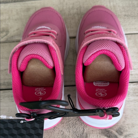 Pink Toddler/Kids Sneakers, NWT - Picture 4 of 6